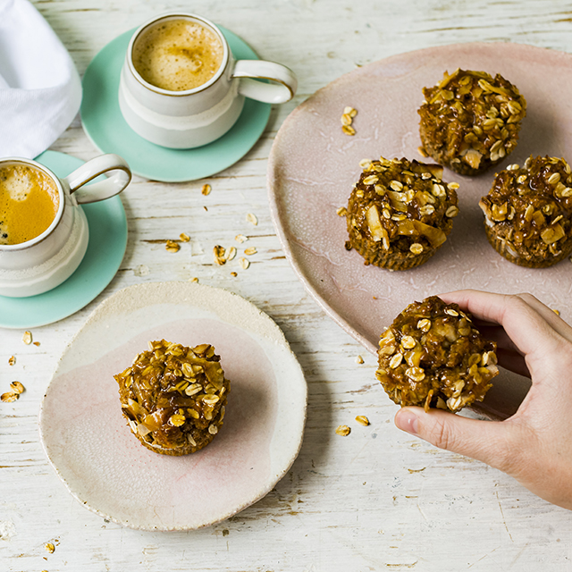 Apricot Oat Muffins