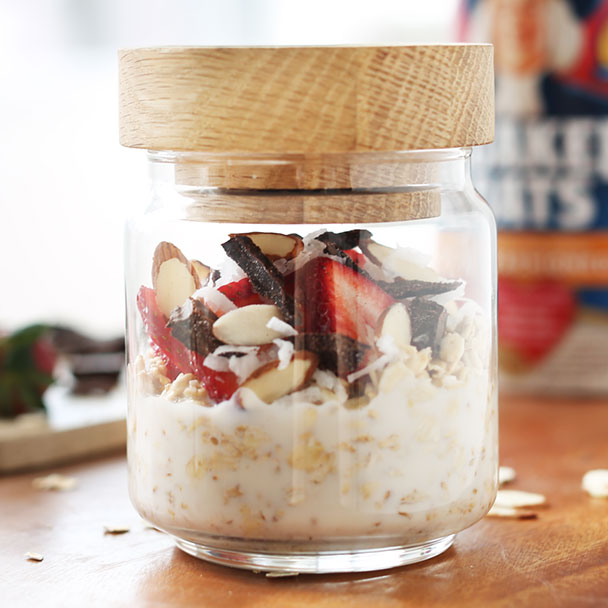 Chocolate Coconut Overnight Oats 