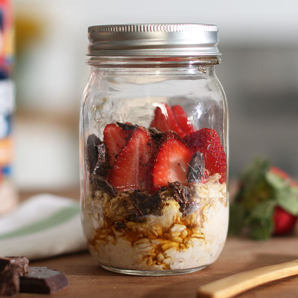 chocolate-strawberry-overnight-oats-related-recipe