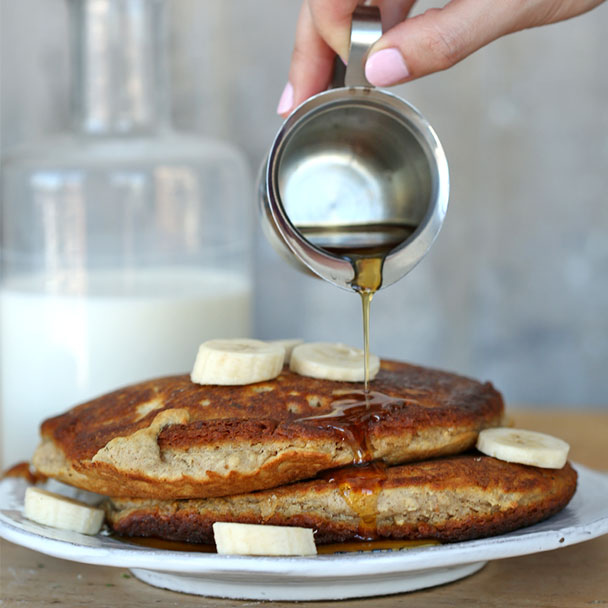 Banana Oat Pancakes